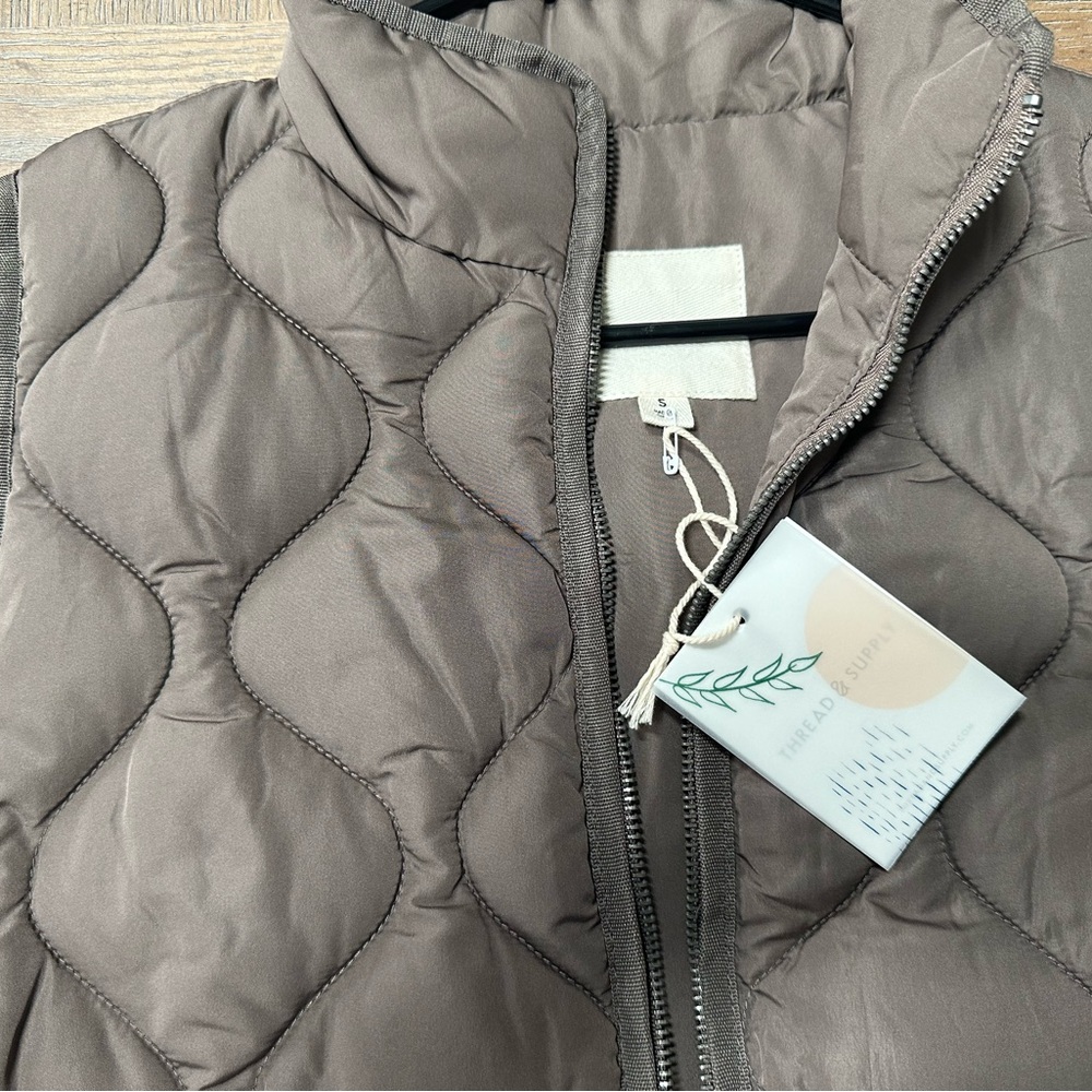 Women’s puffer vest